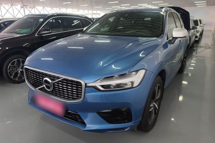 Used Volvo XC60 2019 T5 4x4 Smart & Dynamic Sport Edition China VI Standard