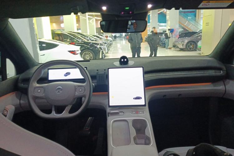 Used Nio EC6 2024 75 kWh