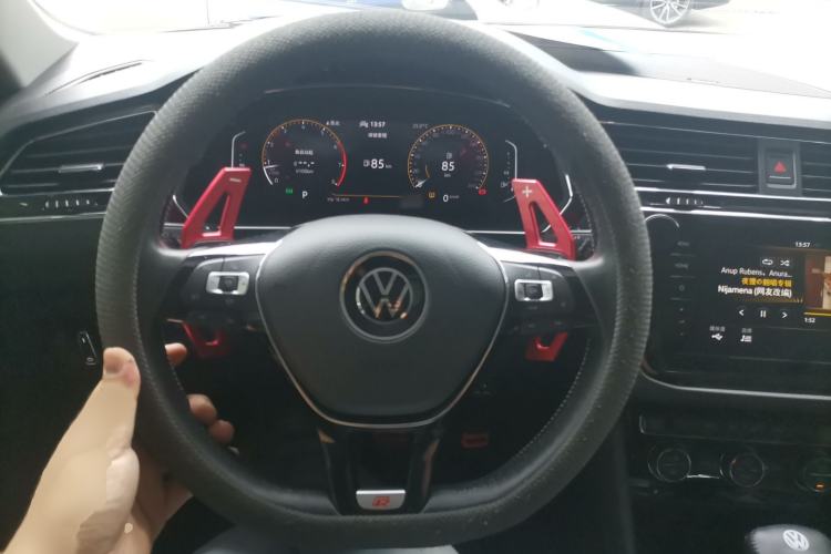 Used Volkswagen Tiguan L 2021 330TSI Automatic Two-Wheel Drive Smart Edition
