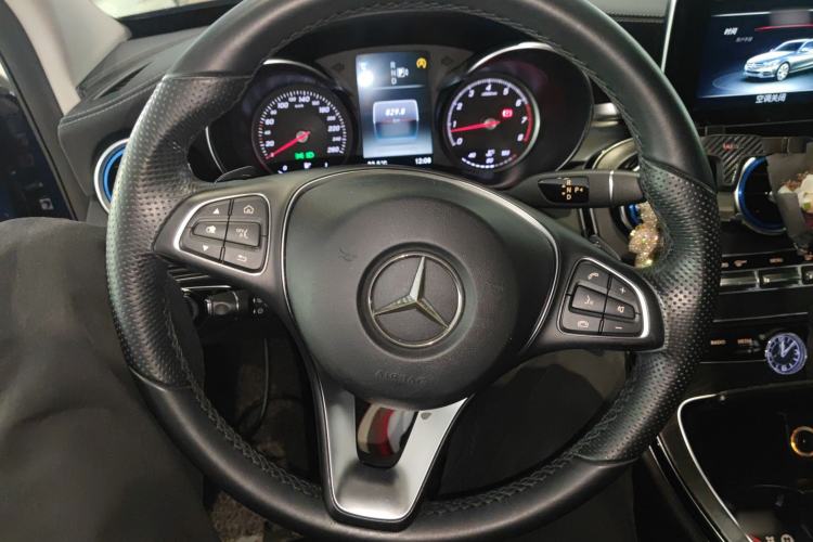 Used Mercedes-Benz C-Class 2015 C 200 L Sport Edition
