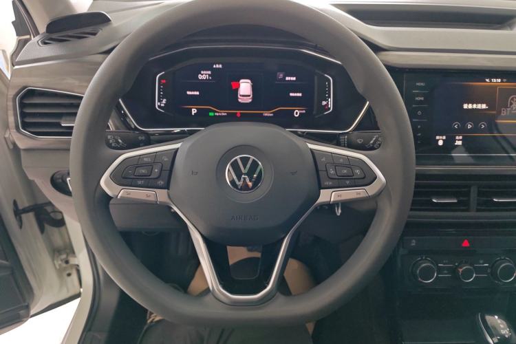 Used Volkswagen Tacqua 2020 1.5L Automatic Yue
