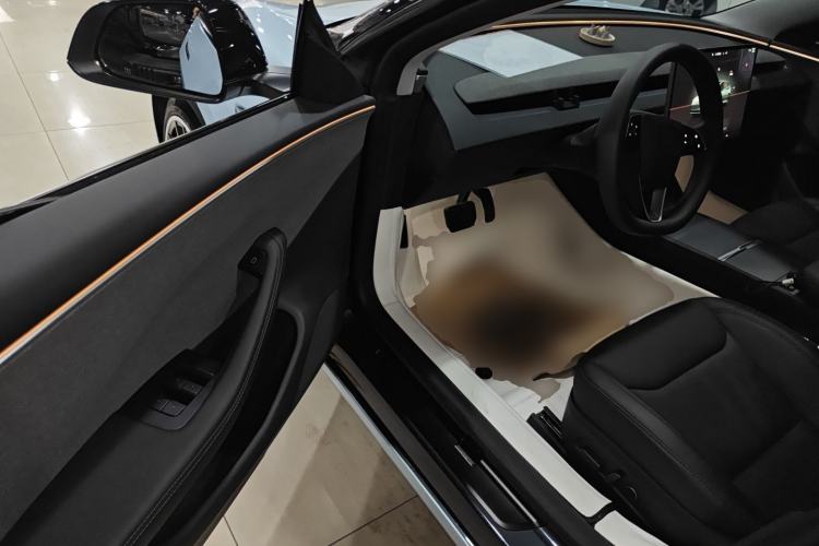 Used Tesla Model 3 2023 Rear-Wheel-Drive Version
