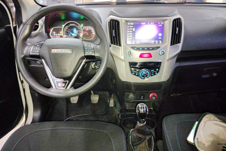 Used Haval H1 2017 Red-Label 1.5L Manual Comfort Model
