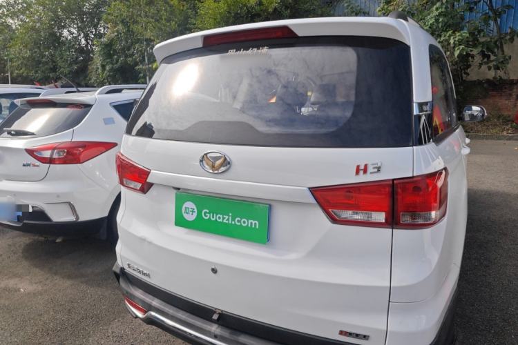 Used HYOSOW H3 2015 1.5L Manual Comfort Model
