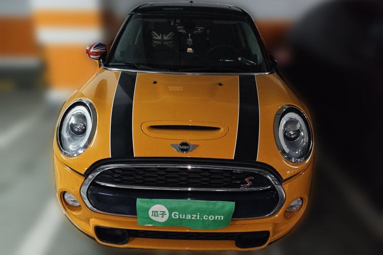 Used  MINI 2016 2.0T COOPER S Pioneer Edition Five-Door Model
