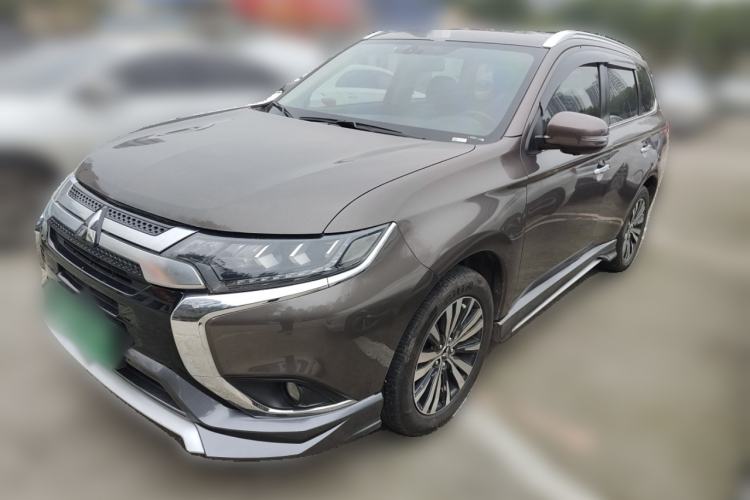 Used Mitsubishi Outlander 2021 2.4L 4x4 Zhi Xiang Edition 7 Seats