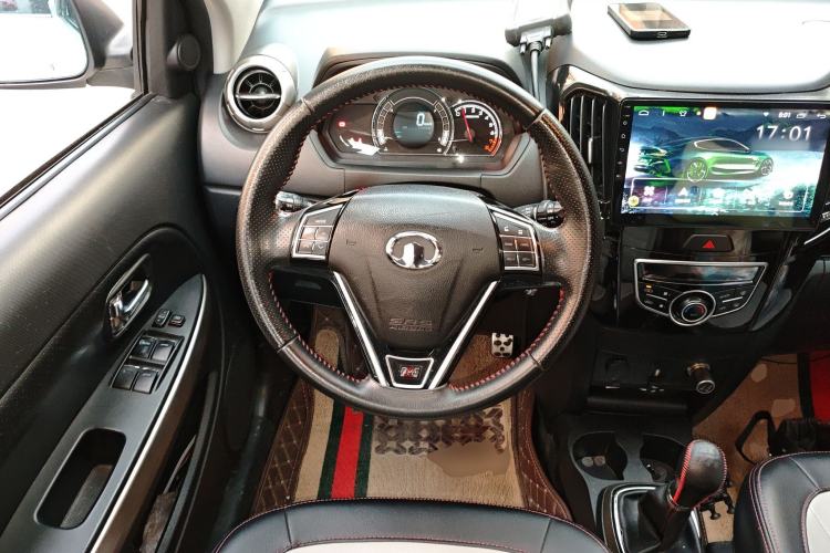 Used Great Wall M4 2014 1.5L manual Comfort trim level
