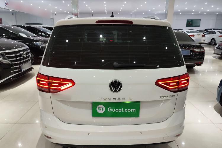 Used Volkswagen Touran 2021 Touran L 280TSI DSG Comfort Edition 7 Seats