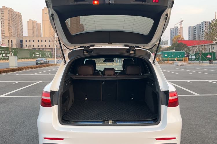 Used Mercedes-Benz GLC 2019 GLC 260 L 4MATIC Luxury Model
