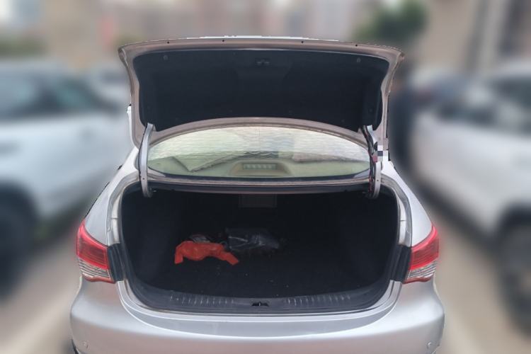 Used Nissan Sylphy 2012 Classic 1.6XE Automatic Comfort Edition
