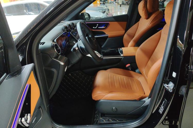 Used Mercedes-Benz GLC 2024 GLC 260 L 4MATIC Dynamic Edition 5-seater