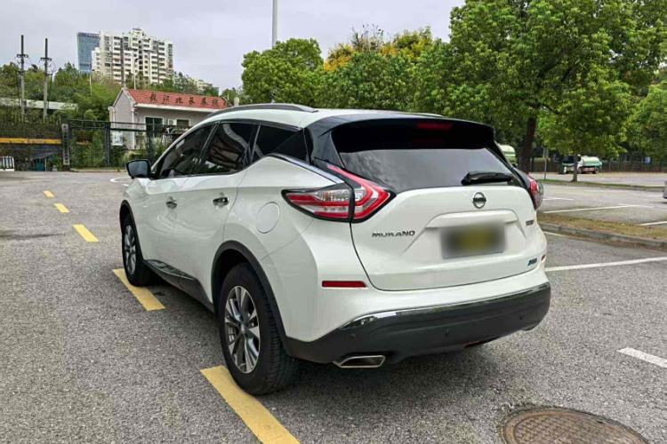 Used Nissan Murano 2021 2.5L XE Two-Wheel Drive Elite Edition
