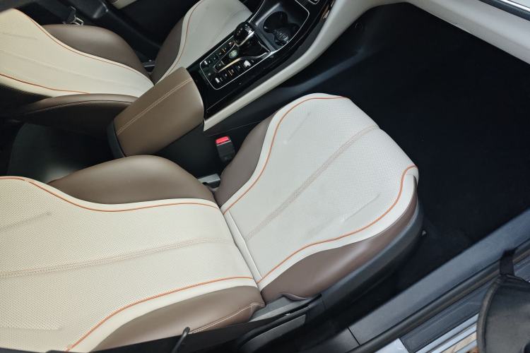 Used BYD Qin PLUS 2024 Honor Edition EV 420KM Leading Model
