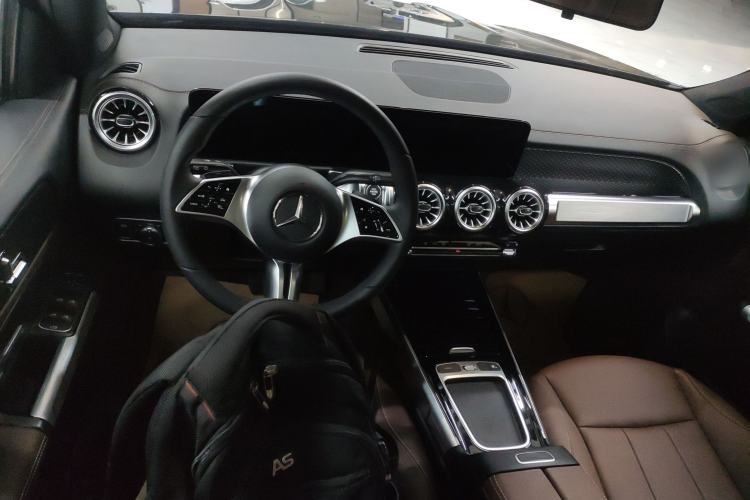 Used Mercedes-Benz GLB 2024 Refresh GLB 220 Dynamic Edition
