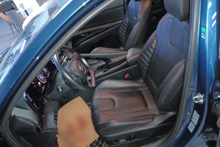 Used Hyundai Elantra 2021 240TGDi DCT LUX Prestige Edition