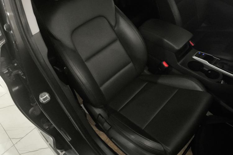 Used Hyundai Tucson 2018 1.6T Dual-Clutch Two-Wheel Drive 15th Anniversary Special Edition