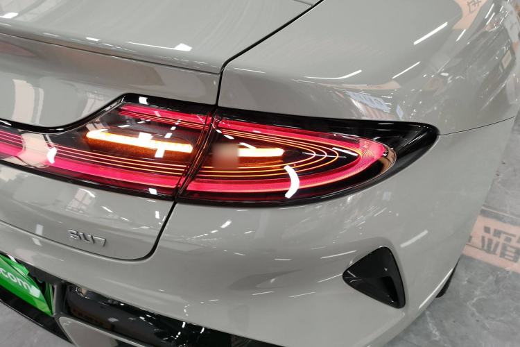 Used  SU7 2024 Rear-Drive Ultra-Long Range Advanced Pro-Level Intelligent Driving Version
