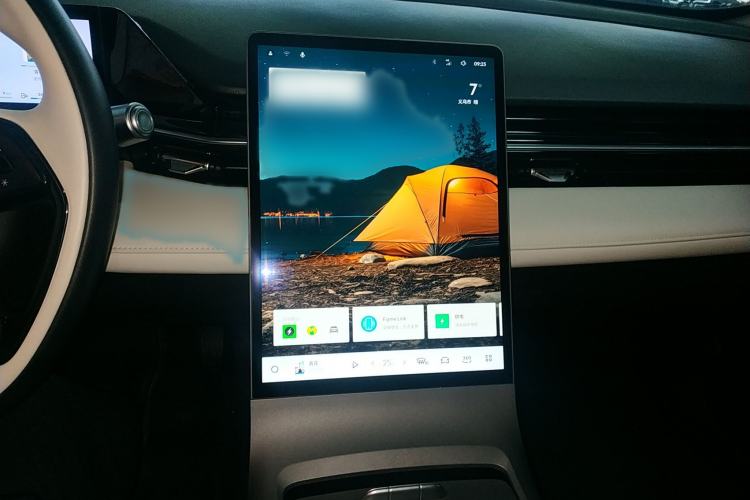 Used  L6 2023 125km MAX