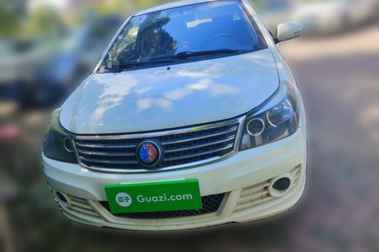 Used Geely Auto Diamond 2015 Sedan 1.5L Manual SuperDeluxe Model
