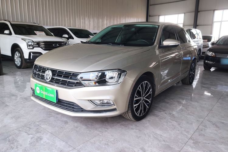 Used Volkswagen Bora 2016 230TSI DSG Luxury Version
