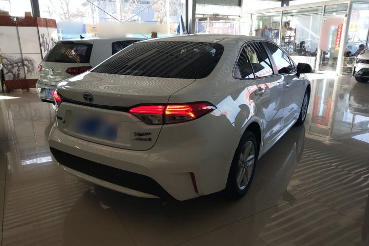 Used Toyota Levin 2021 Dual-Motor 1.8H E-CVT Leading Edition
