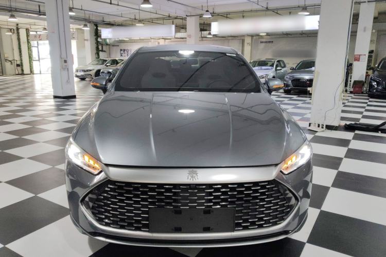 Used BYD Qin PLUS 2023 Champion Edition DM-i 55KM Leading Model
