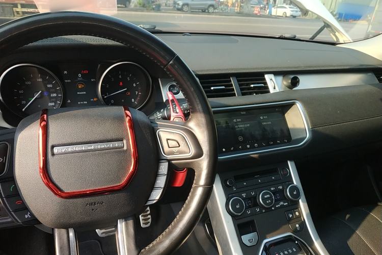 Used Land Rover Range Rover Evoque 2018 240 PS SE DYNAMIC Smart Edition