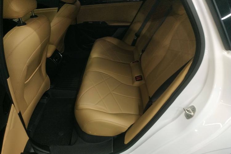 Used  L6 2024 125km PLUS Dragon Edition
