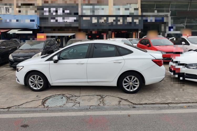 Used Buick Verano 2019 Sedan 20T Dual-Clutch Leading Model

