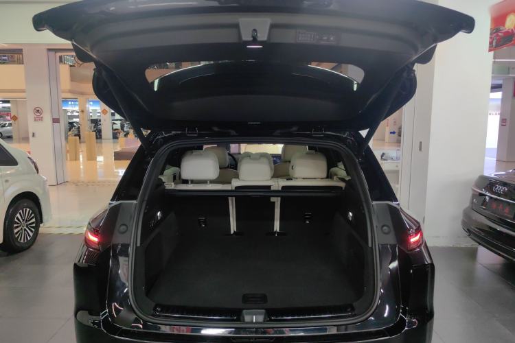 Used Li Auto L7 2024 Pro Model
