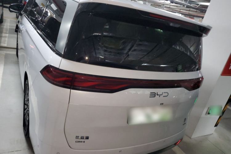 Used BYD Xia 2025 DM-i 1.5T 180km Excellence Model
