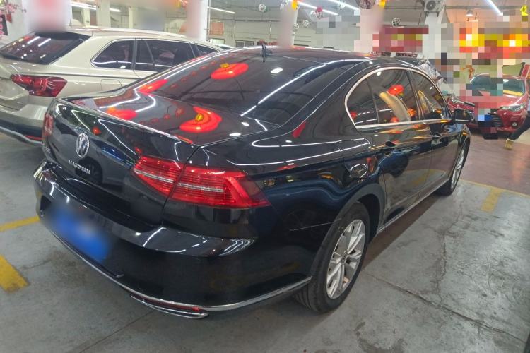 Used Volkswagen Magotan 2018 Facelift 330TSI DSG Luxury Model
