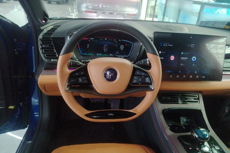 Used BYD Han 2022 EV Genesis Edition 715 km Front-Wheel-Drive Flagship Model
