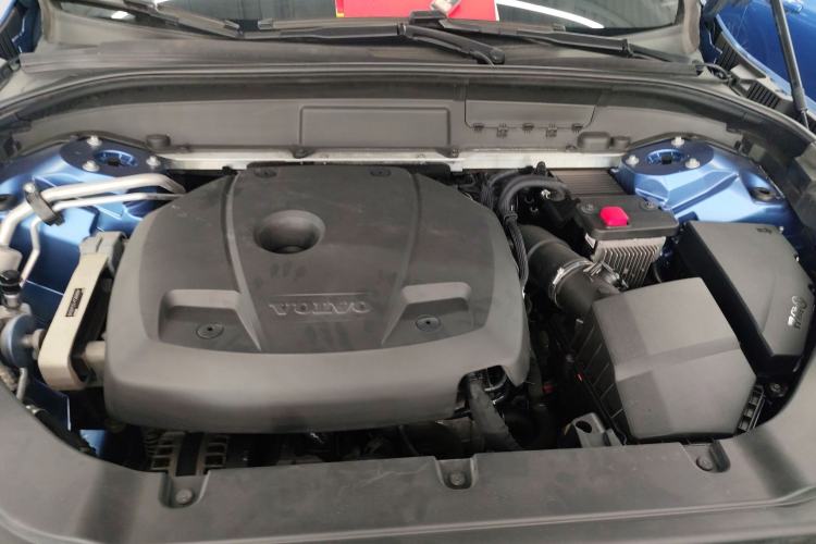 Used Volvo XC60 2019 T5 4x4 Zhiyuan Sport Edition China V Standard
