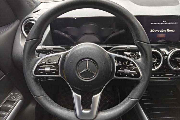 Used Mercedes-Benz GLA 2023 GLA 200
