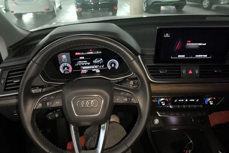 Used Audi Q5L 2022 40T Luxury Elegant Model
