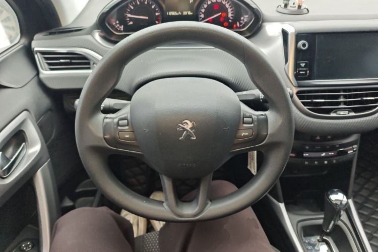 Used Peugeot 2008 2014 1.6L Automatic Fashion Edition