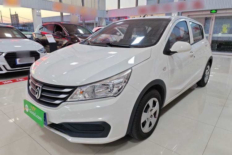 Used Baojun 310 2016 1.2L manual Comfort trim level
