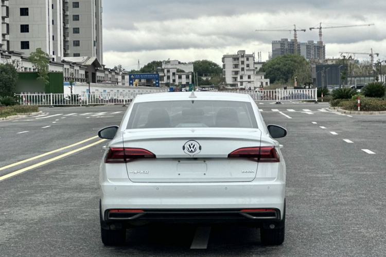 Used Volkswagen Bora 2020 1.5L Automatic Elite Version
