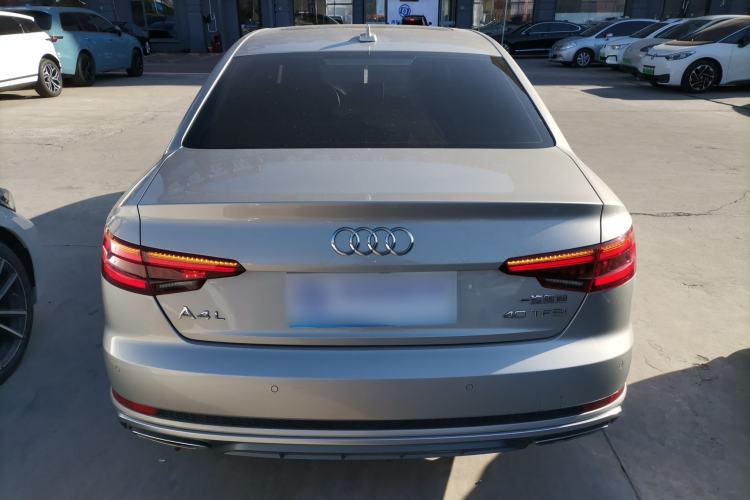 Used Audi A4L 2019 40 TFSI Fashion Edition China VI Emission Standard
