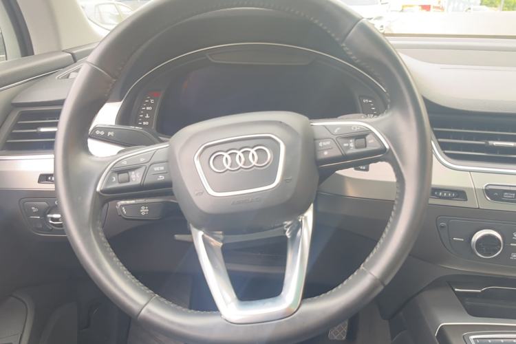 Used Audi Q7 2016 40 TFSI S line Sport Edition
