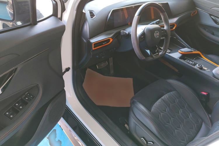 Used Changan UNI-T 2022 1.5T Sport Edition Premium Version
