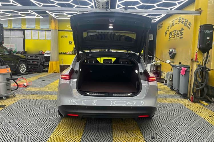 Used Nio ET5T 2024 75kWh Touring
