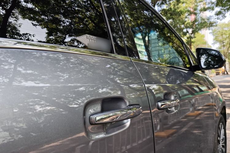 Used Buick GL8 2022 Land Business Class 652T Luxury Model
