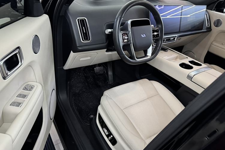 Used Li Auto L9 2023 Pro Model
