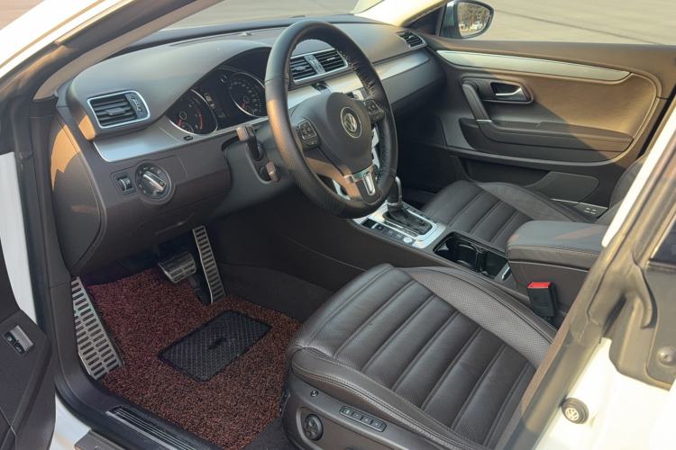 Used Volkswagen FAW-Volkswagen CC 2016 1.8TSI Luxury Model
