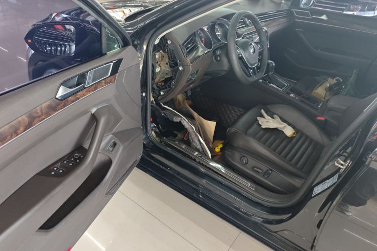 Used Volkswagen Magotan 2018 Facelift 330TSI DSG Luxury Model