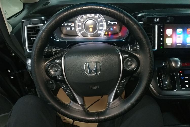 Used Honda Elysion 2016 2.4L Luxury Edition
