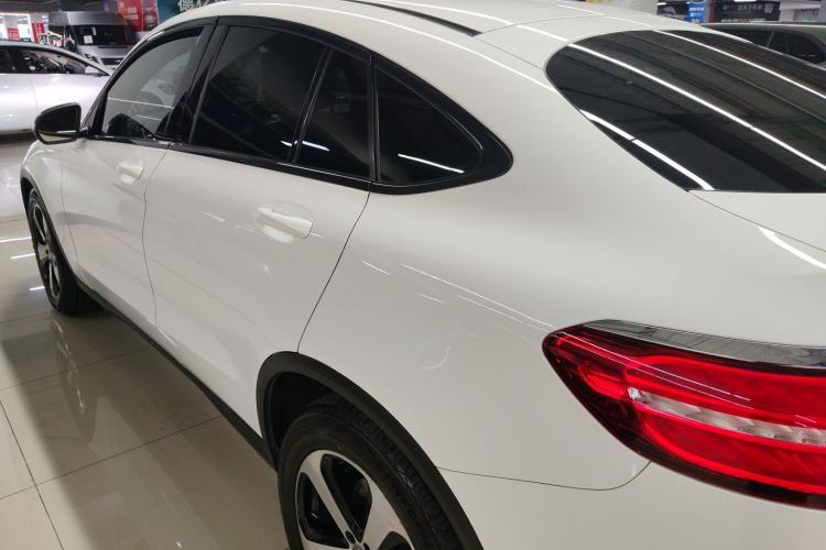 Used Mercedes-Benz GLC Coupe 2017 GLC 200 4MATIC Coupe SUV