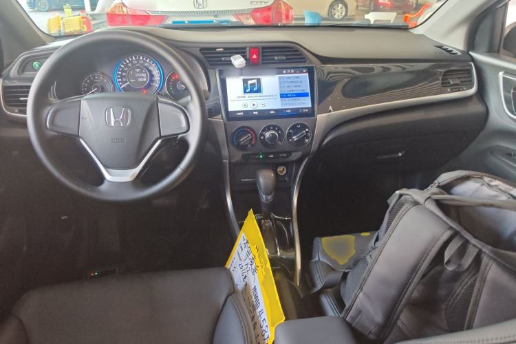 Used Honda Crider 2015 1.8L automatic comfort version
